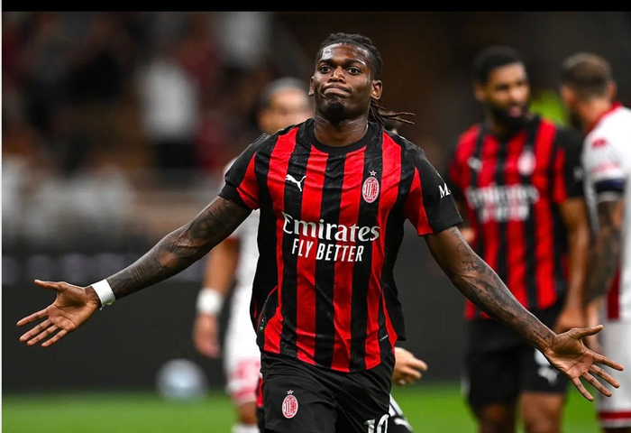 华体会官方-米兰与拉斐尔·莱奥续约谈判进展顺利即将签署新协议|AC米兰|拉斐尔-达-席尔瓦|ac米兰|莱奥-席尔瓦|预期_新浪体育_新浪新闻